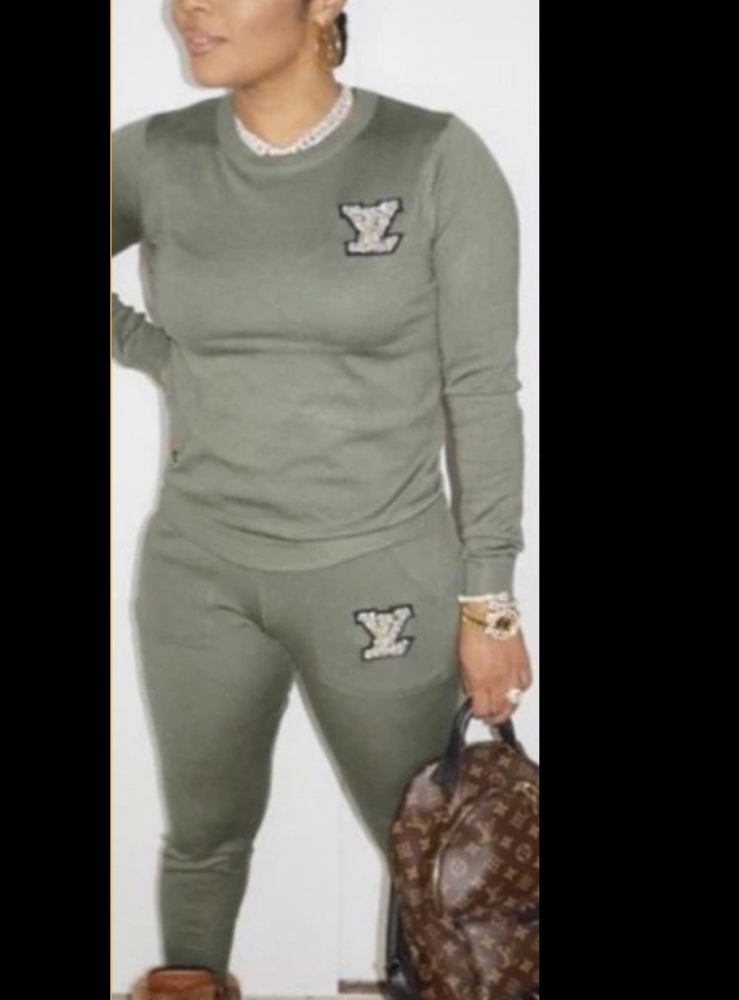 Womens Jogger Set